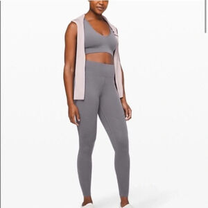 Lululemon Reveal SET  (tight & bra)